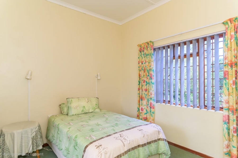 4 Bedroom Property for Sale in Voelklip Western Cape